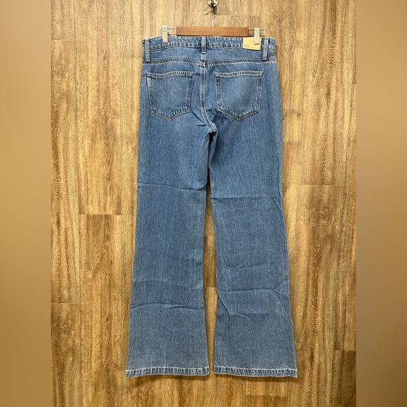 PAIGE Sonja Flare Leg in Aduna Distressed - Picture 2 of 10